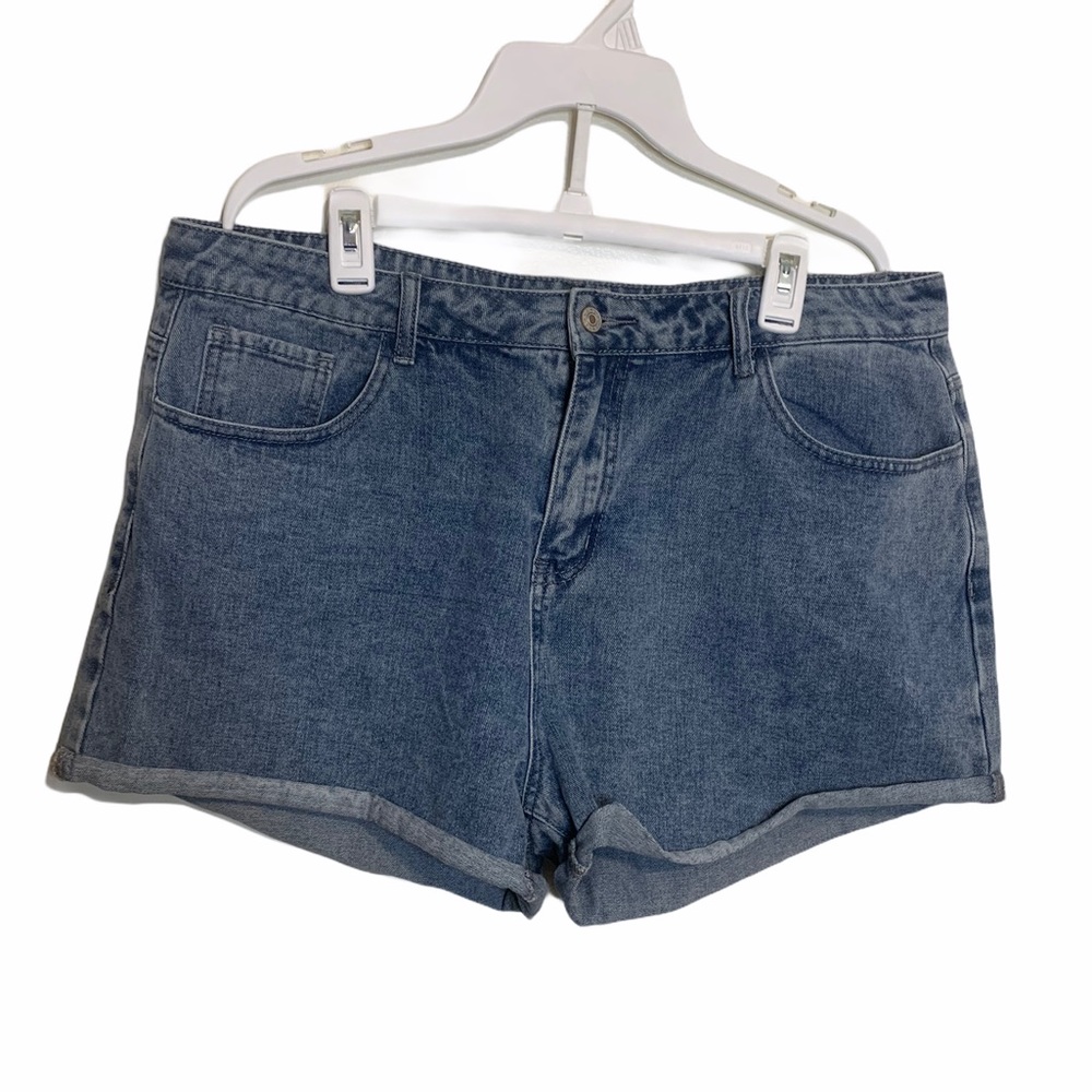 Shein Curve Jean Shorts Hand Painted Back Pockets